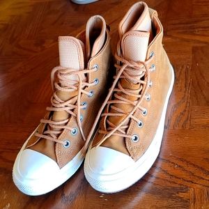 Converse Unisex Chuck Taylor All Star Waterproof Nubuck High Top